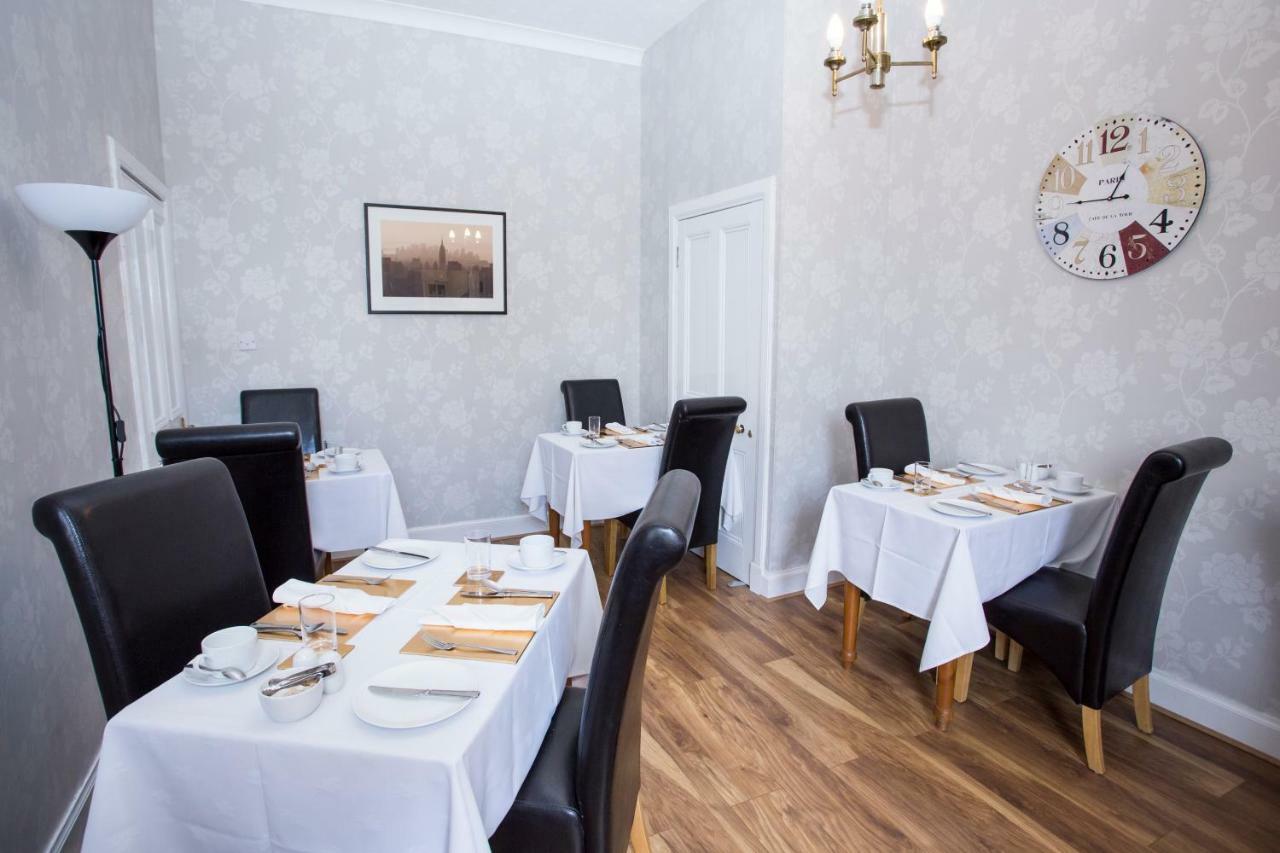 26 The Crescent - Guest House Ayr Bagian luar foto