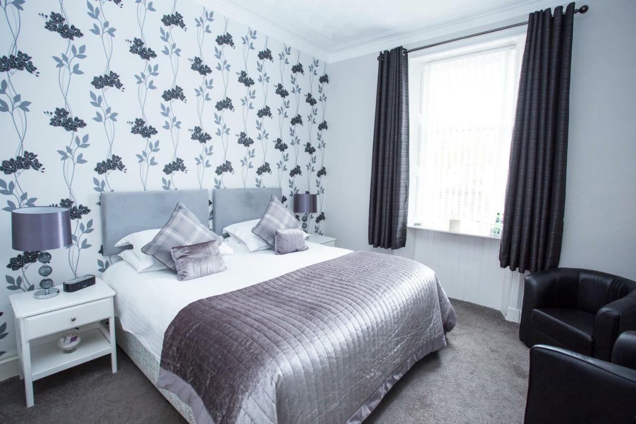 26 The Crescent - Guest House Ayr Bagian luar foto