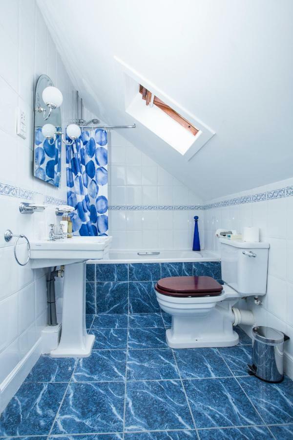 26 The Crescent - Guest House Ayr Bagian luar foto