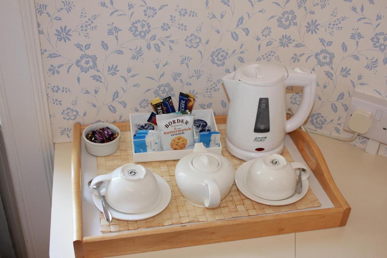 26 The Crescent - Guest House Ayr Bagian luar foto
